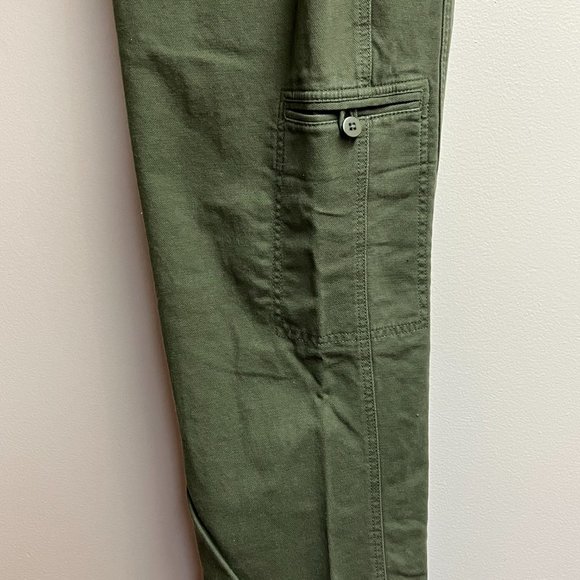 L.L. Bean Flannel Lined Cargo Pants - Picture 2 of 9